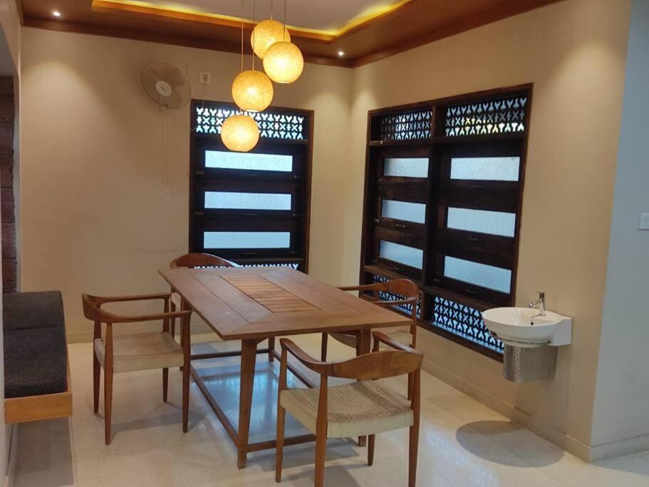 Vacation Villa-Devraj Residency - Bhuj, Kutch Ngoại thất bức ảnh